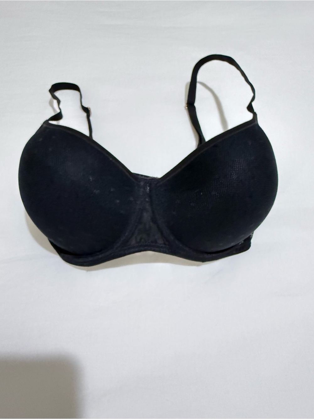 Skarlett Blue Black Molded Bra. 32DD. Like New